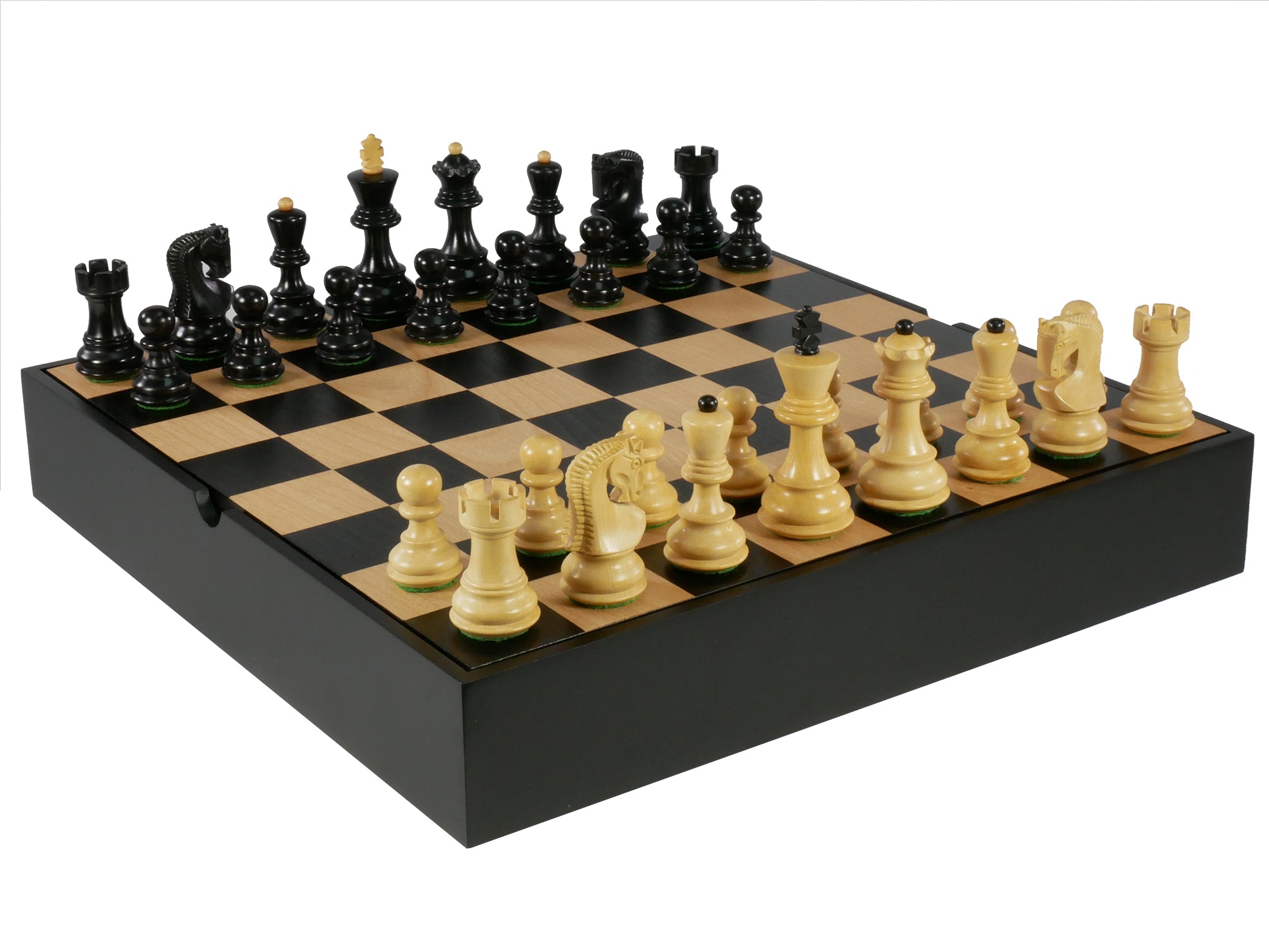 Chess Set - 3" Black/Boxwood Opposite Tops on 13.25" Black/Maple Chest