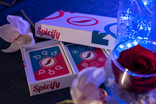 Spicify - Italian Party Card Game (Cold + Hot Decks, 18+)